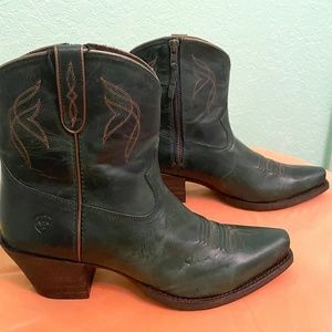 NWOT ARIAT COWBOY BOOTS Dark Teal